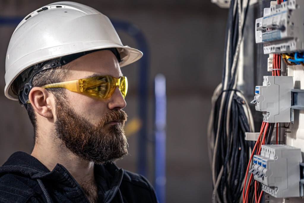 Electrical Contractors in Dubai