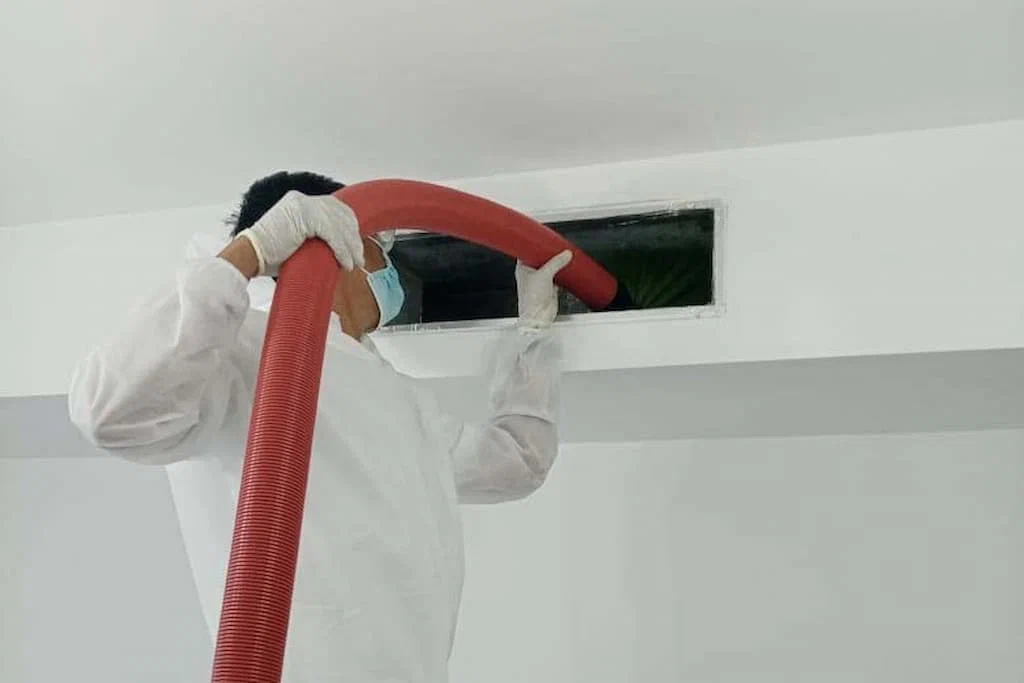 AC Cleaning and Maintenance in Dubai