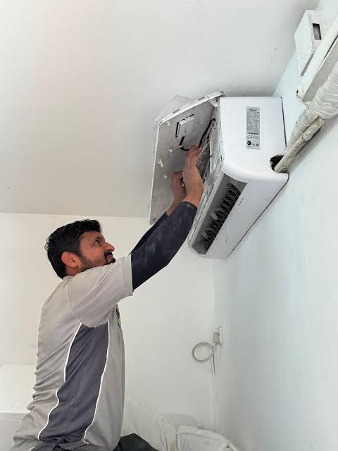Same Day AC Repair Dubai Guide